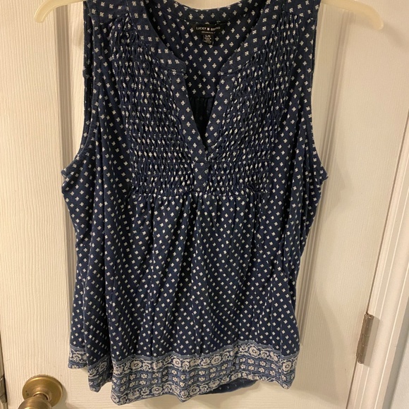 Lucky Brand Sleeveless Navy Shirt - Picture 4 of 6